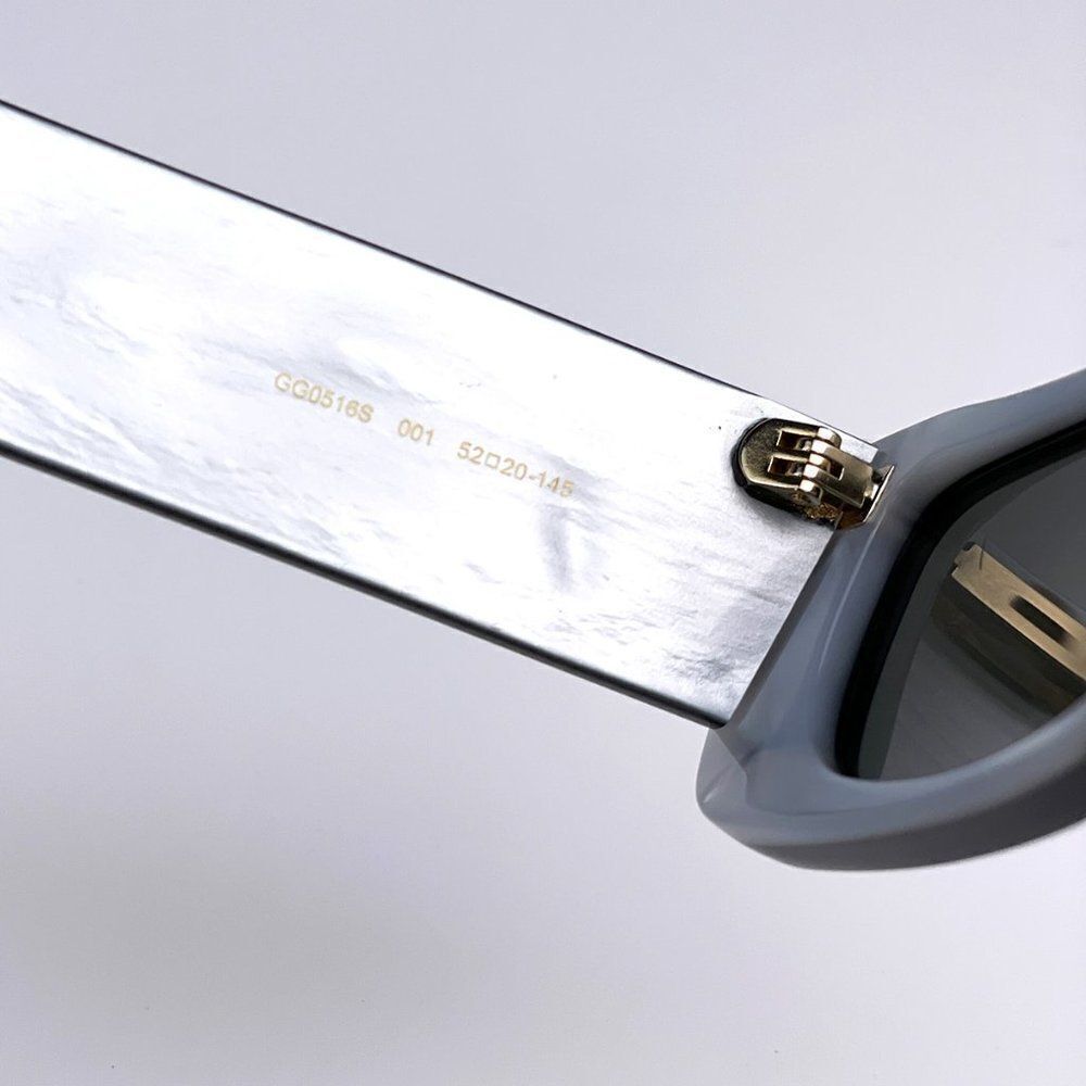 NEW Gucci GG0516S 001 Black Silver Rectangle Women Sunglasses - Picture 15 of 15